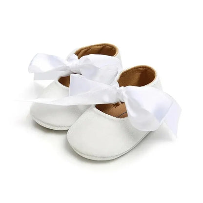 Baby Girl Dress Shoes – Soft Sole Princess Bow Shoes (0–18M)