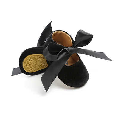 Baby Girl Dress Shoes – Soft Sole Princess Bow Shoes (0–18M)