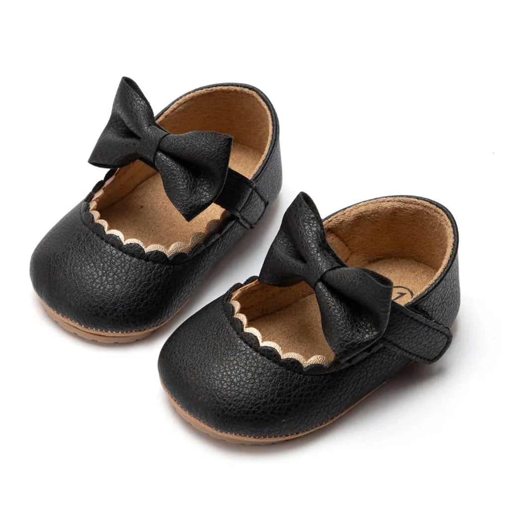 PrincessBow Newborn Baby Shoes – Non-Slip, Comfy & Elegant (0–24M)